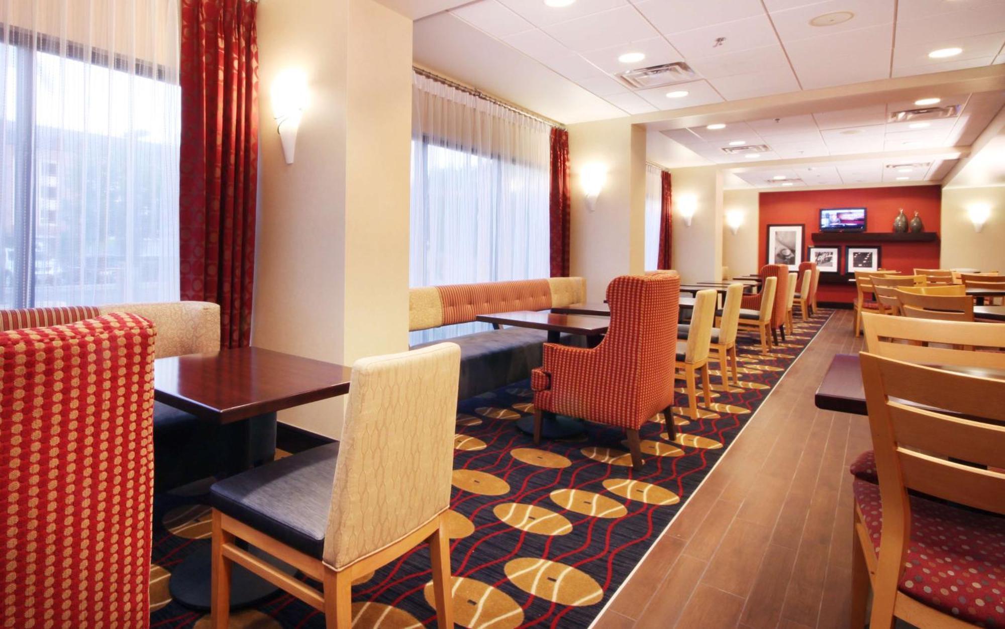 Hampton Inn Champaign/Urbana Exterior foto